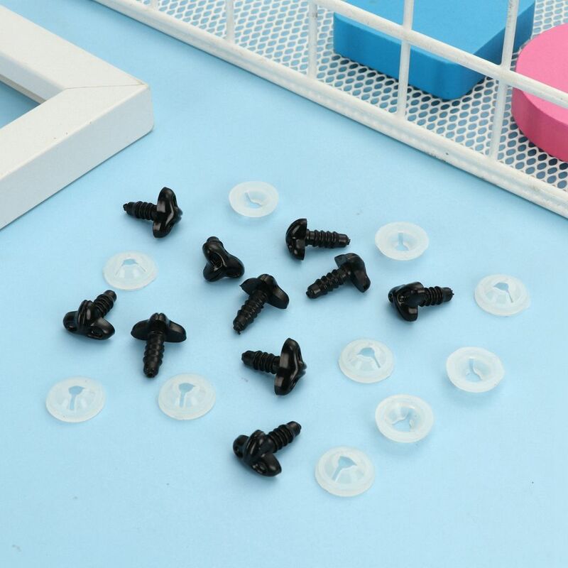 10pcs New Plastic Toys Bear Buttons Dolls Accessories Triangle Nose Safety Parts Doll Noses