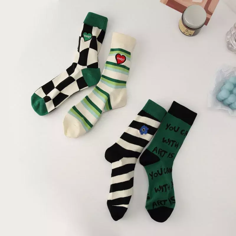 Green Series Striped Flower Embroidered Socks Cute Sweet Love Heart Geometric Plaid Cotton Sock Women Casual Letter Print Soxs