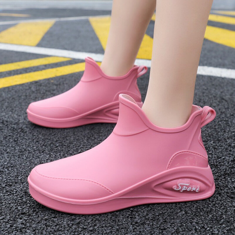 Cztery pory roku wytrzymałe nowe krótkie podkolanówki kalosze kobiet na zewnątrz antypoślizgowe wodoodporne buty na co dzień wodoodporne buty guma antypoślizgowa