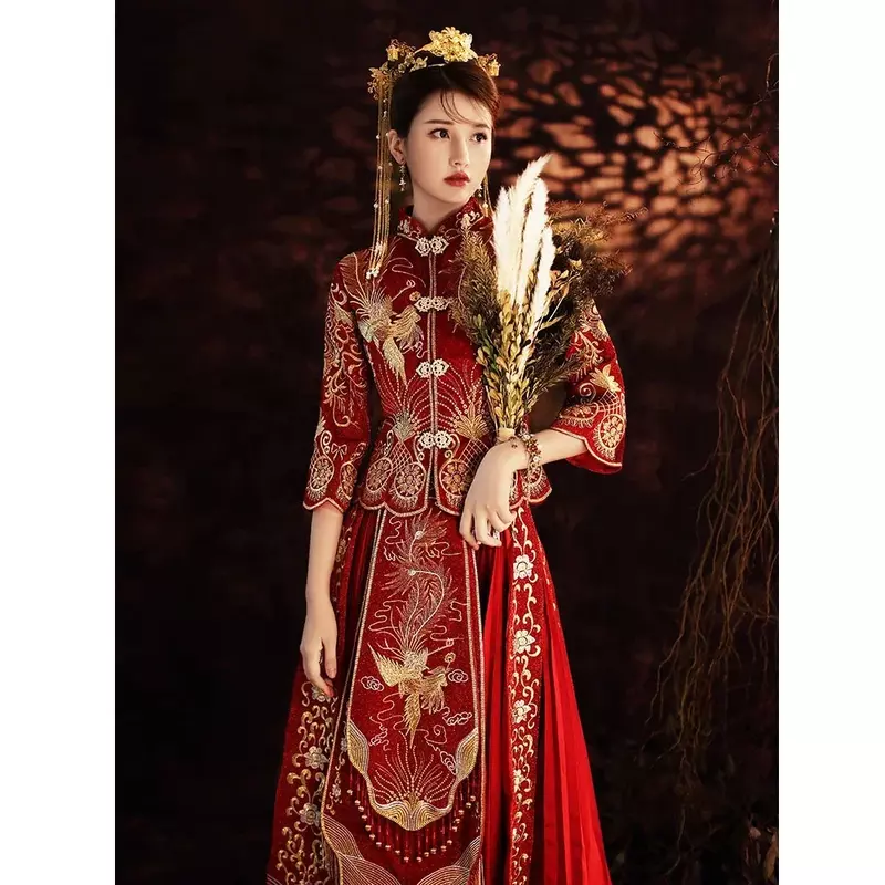 Robe de Mariée Brodée Traditionnelle Alberoise de Haute Qualité, Vêtement Xiuhe Plissé Rouge Rétro Raffiné Mn Marry Cheongsam