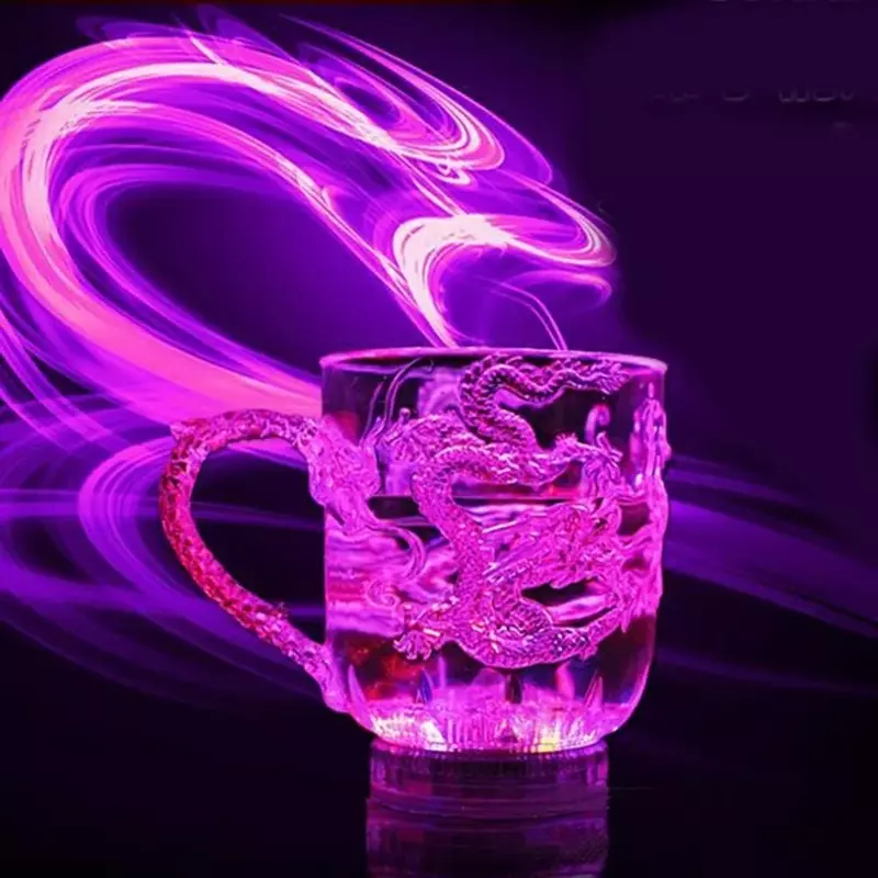 Mudando a cor do copo do dragão com luz conduzida, água ativada luz, para a cerveja, café, leite, chá, vinho, uísque, bar, presente criativo, 1 conjunto