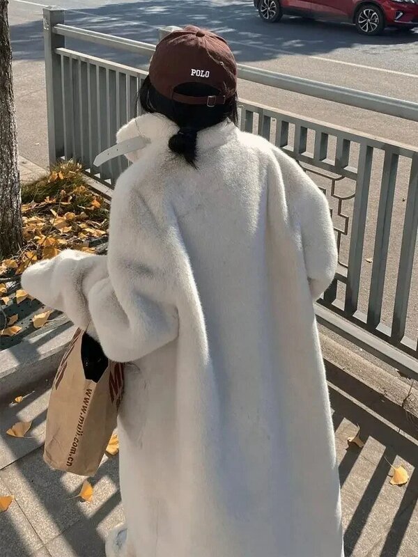 Fur Coat Women's Winter Mid Length Loose Slim Fur One Piece Environmental Protection Mink Fur Grass Coat  Winter Jacket Women