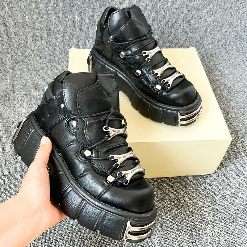 Женские кроссовки в стиле панк, повседневная обувь на платформе 6 см, толстая подошва, теннисная обувь с металлическим украшением, рок