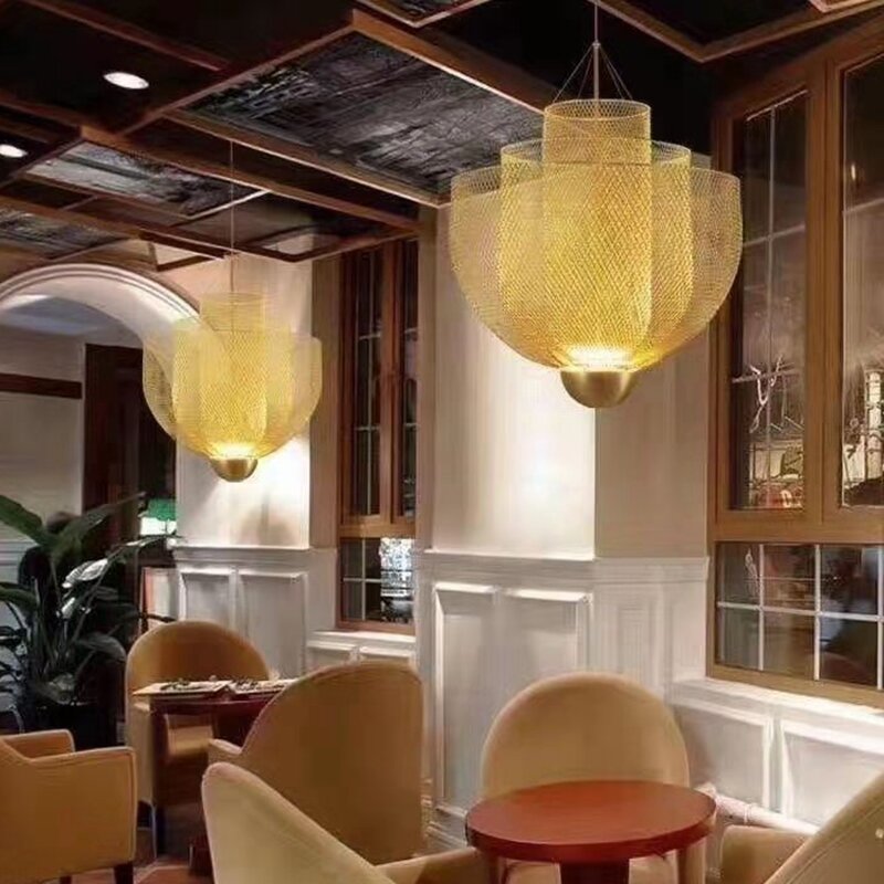 Candelabro de malla de hierro, lámpara colgante de rejilla de Metal, diseño de moda, LED, para comedor, restaurante, luminaria Industrial