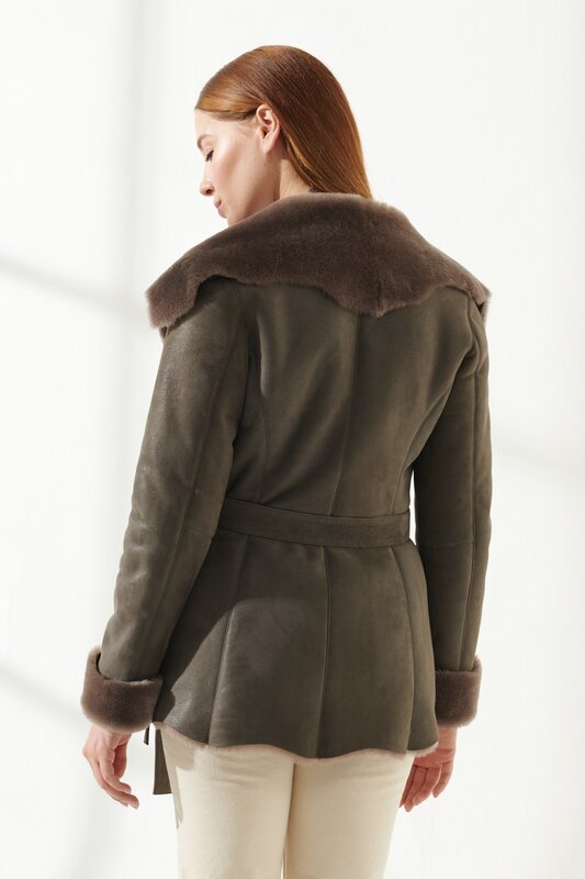 Jaket Shearling Wanita Kulit Domba Asli dan Bulu Mantel Hangat Musim Dingin Produk Pakaian Desain Musim Baru Warna Abu-abu Klasik