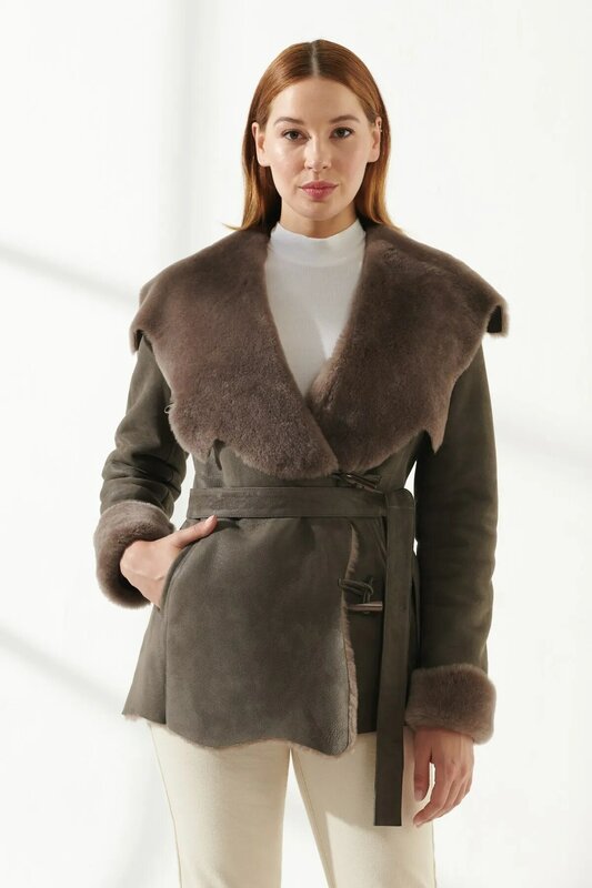 Chaquetas de piel de oveja auténtica para mujer, abrigos cálidos de invierno, productos de ropa de diseño clásico, Color gris, nueva temporada