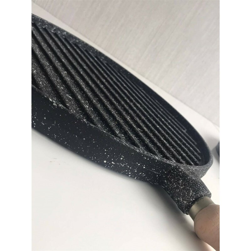 Cast Iron Double Sided Pancake / Grill Pan Our pan is 34 cm in size, cast granite coating that you can use on both sides, ADDIN