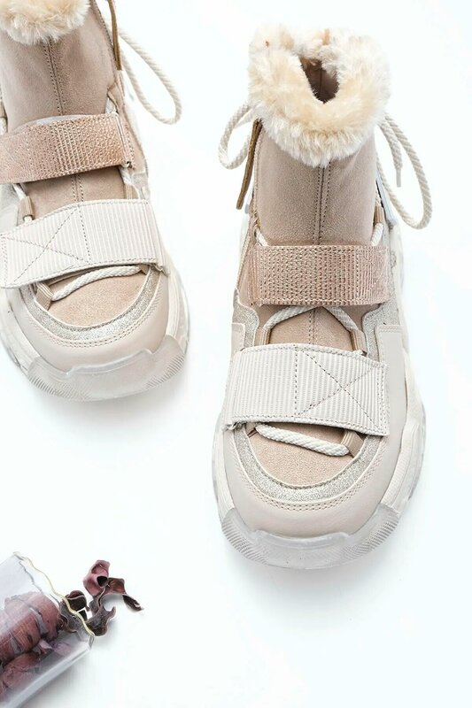 Sapatos femininos Cunhas Sapatilha Botas Esportivas Brancas Elegante E Design Perfeito 2021 Estação Inverno