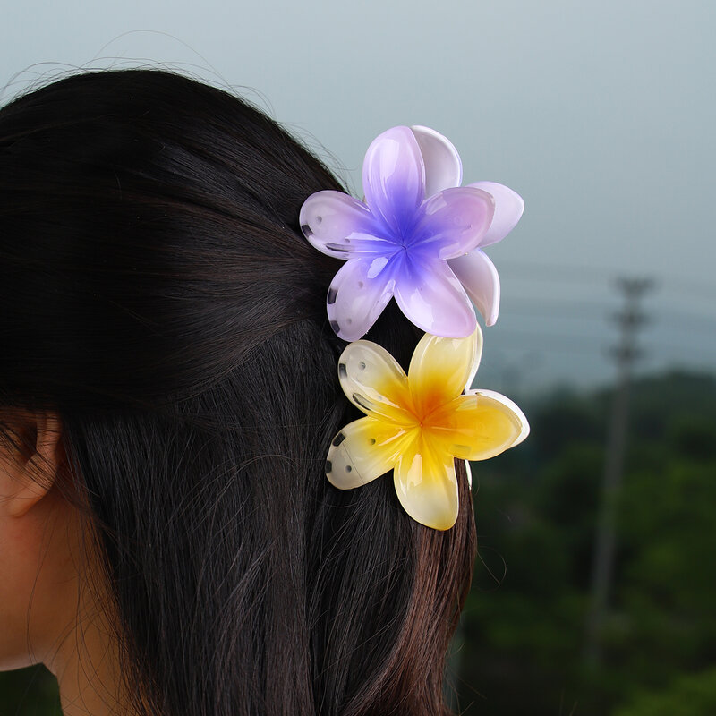 Cute Summer Gradient Flower Acrylic Hair Clip For Women Girls Sweet Ponytail Hair Claw Shark Hairpin Barrettes Hair Accessories