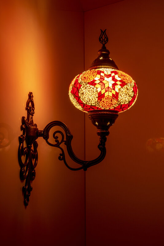Lampa stołowa z mozaiką turecką nostalgiczna sztuka dekoracyjna na prezent na prezent abażur szklany romantyczny pokój ogrodowy do domu miłość kolor elektryczny żółty