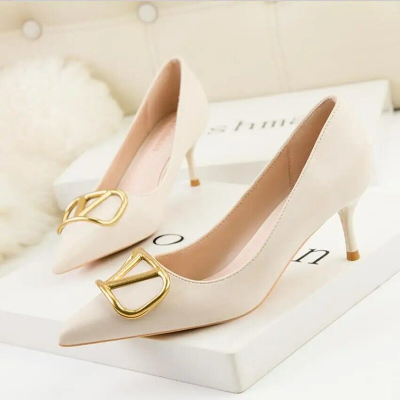 2021 Women Heels Fashion High Heel Shoes Ladies Office Party Wedding Shoes Classic Pumps Female Stiletto White Black Plus Size