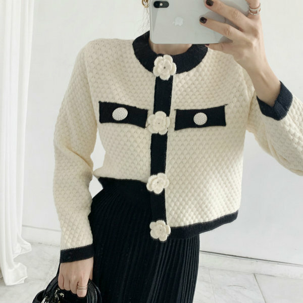 Cardigan tricoté et jupe longue plissée pour femmes, ensemble 2 pièces Chic, simple boutonnage, fleurs 3D, boutons, collection automne hiver 2021
