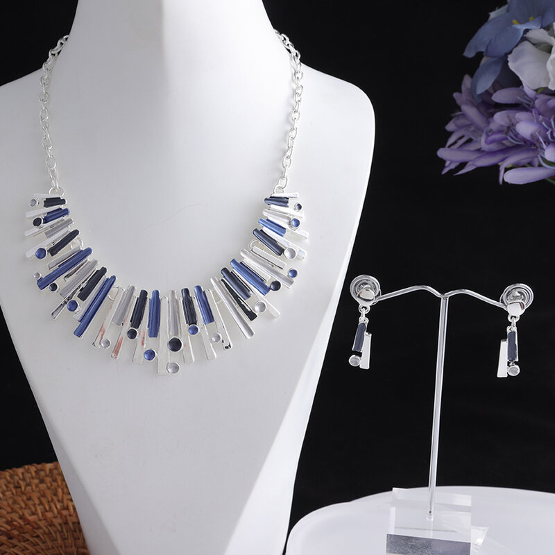 MeiceM 2021 новый дизайн геометрические ожерелья для женщин модная оптовая продажа женское серебряное ожерелье на День Матери Ювелирные издели...