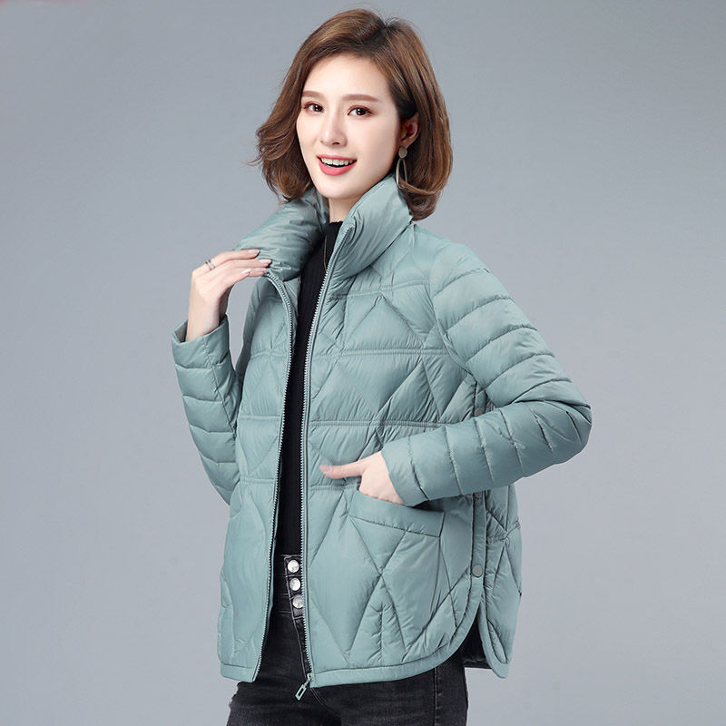 Chaqueta acolchada de plumón para mujer, abrigo ligero y fino corto informal a la moda, chaqueta gruesa holgada coreana para invierno, novedad de 2021