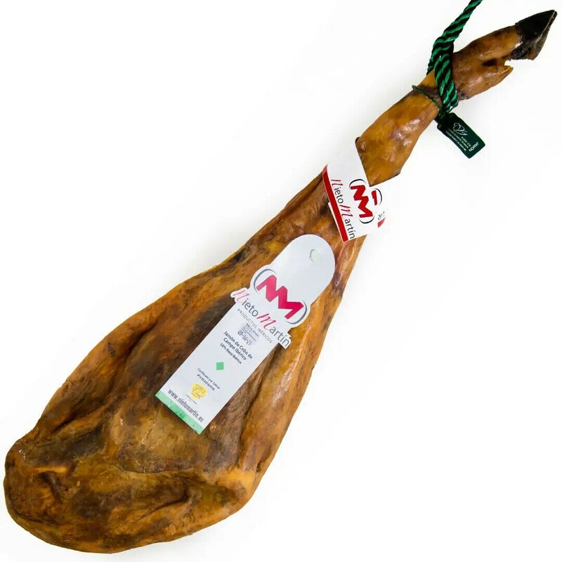 Jamón Ibérico de cebo de campo Salamanca Entre 7,2-7,6 kg aproximado de jamón ibérico