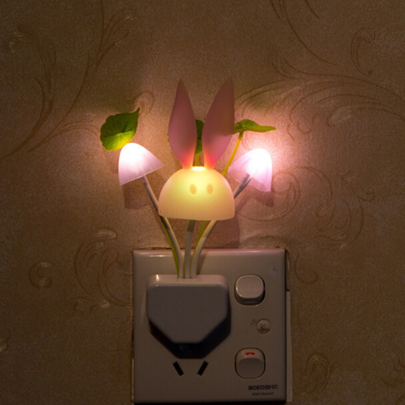 Romantische und Bunte LED Lila Pilz Nacht Licht für Home Dekoration Warme und Nette Nacht Licht Beleuchtung Universal Plug