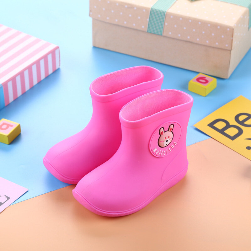 สาวฤดูหนาว BOOT 2020 แฟชั่นคลาสสิกรองเท้ายาง PVC เด็กทารกการ์ตูนรองเท้าเด็กรองเท้ากันน้ำฝนกันน้ำ