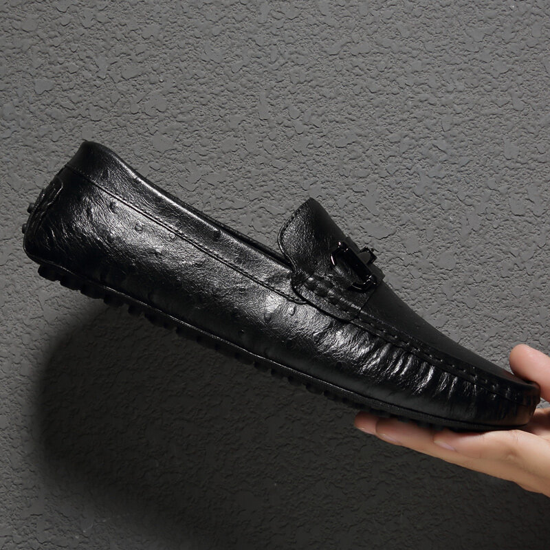 Mocassini in vera pelle italiana scarpe Casual da uomo Designer di lusso mocassini da uomo Slip On appartamenti da uomo scarpe da guida maschili traspiranti