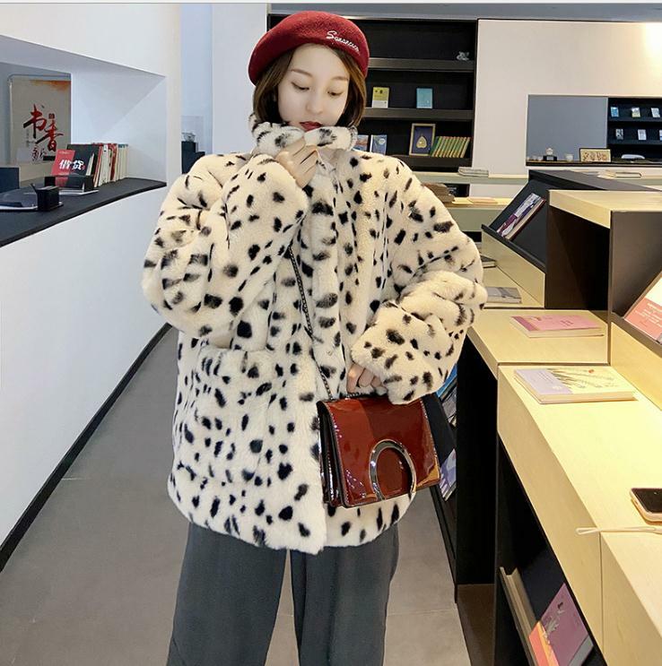女性用ヒョウ柄の毛皮のジャケット,冬用のフレアコート,長袖,冬用