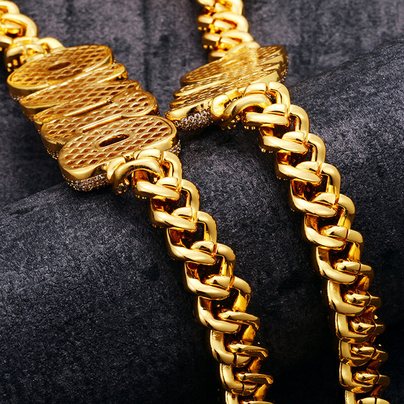 Hip Hop หรูหราที่กำหนดเองชื่อสร้อยคอทองแดงประดับการตั้งค่า Bling Zircon Cuban Chain ตัวอักษรจี้ผู้ชายผู้หญิง...