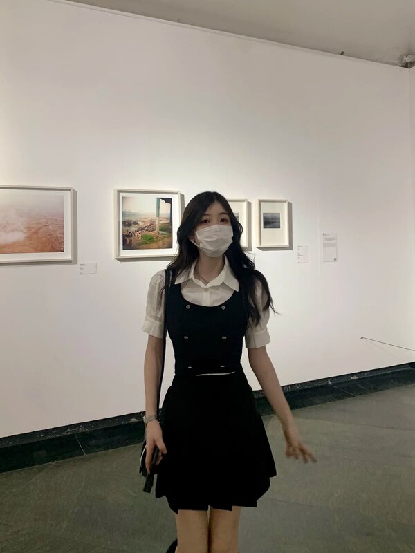여자 치마 그룹 한국 스타일 나이 감소 및 얇은 치마 정장 사랑 조끼 셔츠 Suspender 치마 정장