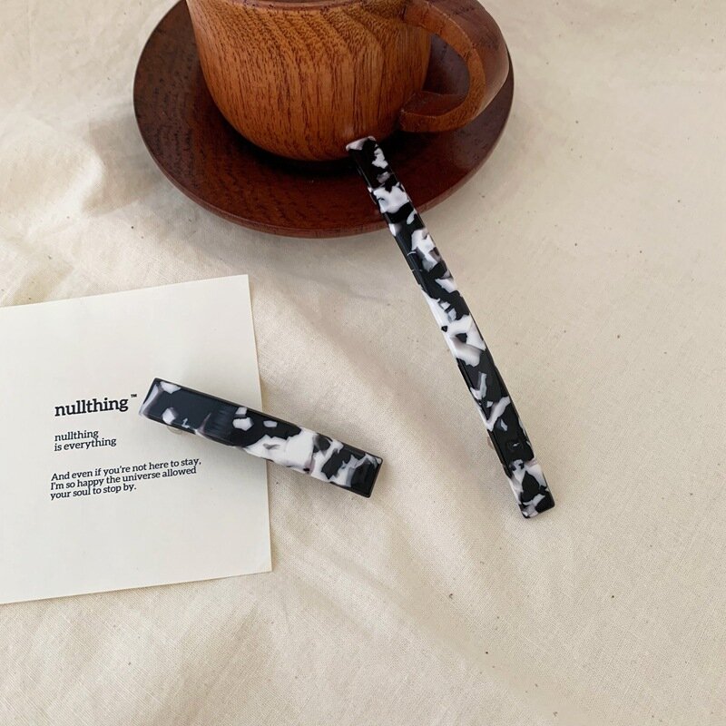 2021 Korea Elegant Black White Cow Pattern Square Grabbing Clip Hairpin Bangs Clip Bath Hairpin for Women Accessories