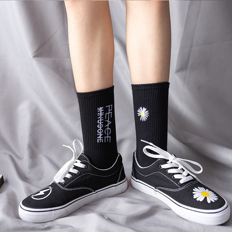 Забавные женские носки в Корейском стиле, длинные носки, черные крутые носки в стиле Харадзюку GD, хлопковые носки в стиле хип-хоп для скейтбо...
