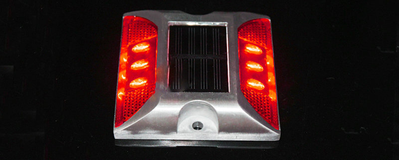 Steady mody IP68 road safety square design red warning light solar power LED road stud marker