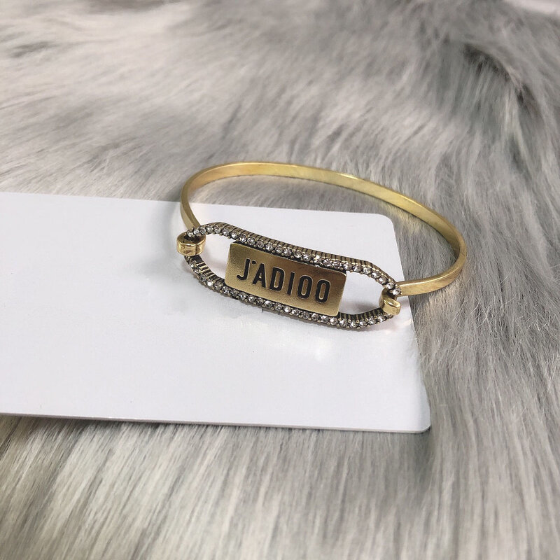 Di Brand – Bracelet classique rétro avec lettres, 1:1, Original, mode, haute qualité, luxe, bijoux à main avec boîte cadeau, peut être un cadeau d'anniversaire