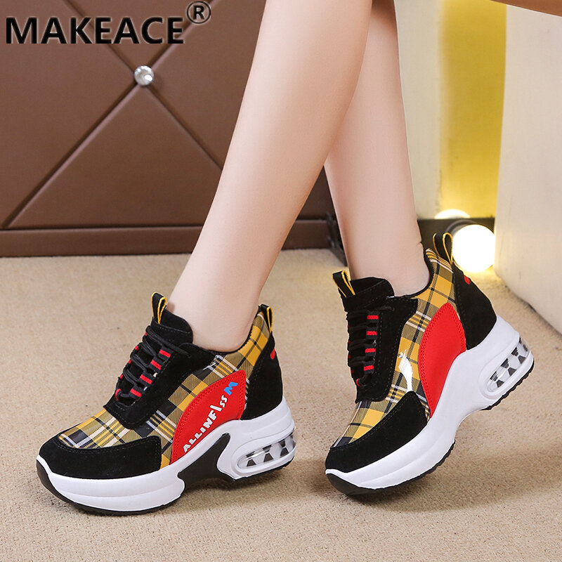 Winter Women's Shoes Fashion Increase In Vulcanized Sports Shoes Outdoor Casual Shoes Warm Sports Women's Boots INS Hot Sale