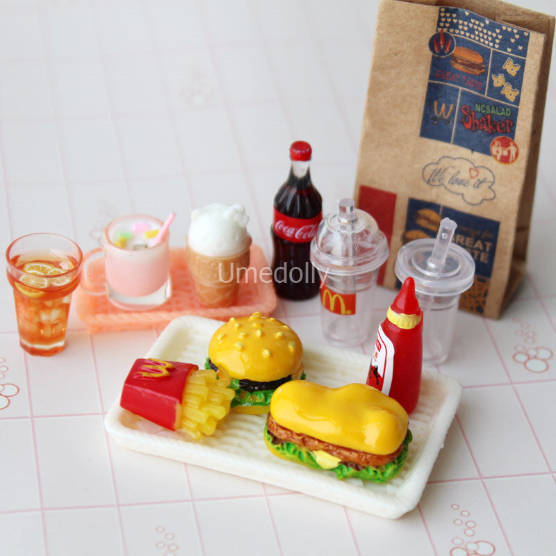 Mini 1/6 Miniatur Rumah Boneka Hamburger Coke Cangkir Makanan Cepat Saji untuk Blyth Barbie Boneka Rumah Bermain Dapur Es Krim Aksesoris Mainan