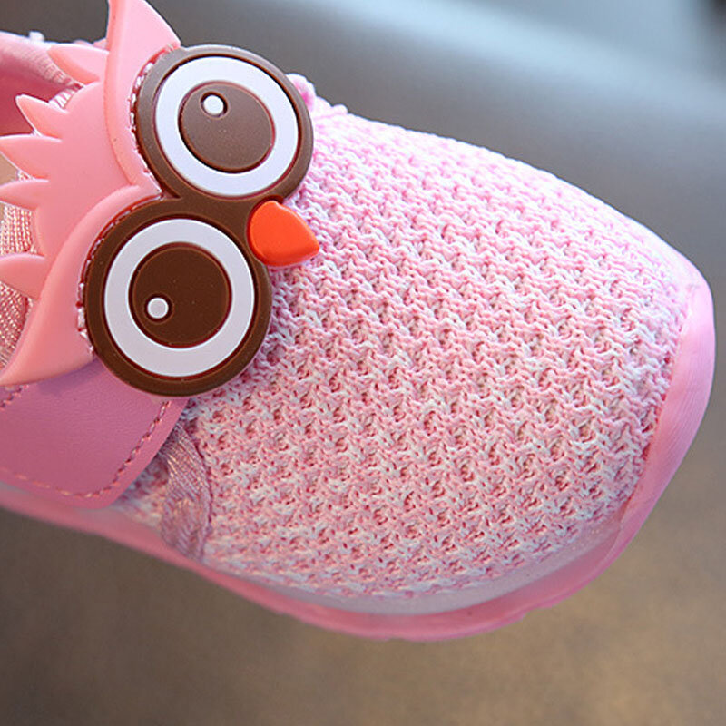 2021 meninos meninas sapatos casuais com flash led criança do bebê das crianças respirável tênis de corrida esporte dos desenhos animados coruja brilhante