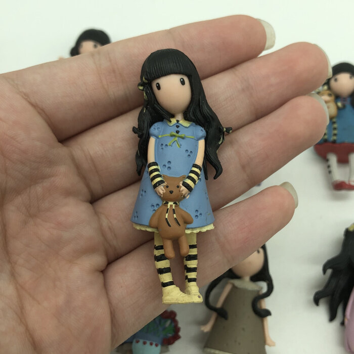 Mainan Mini Kue Model Boneka Mizi Fantasi Gadis Lukisan Pelukis London Plastik 6Cm untuk Anak Perempuan