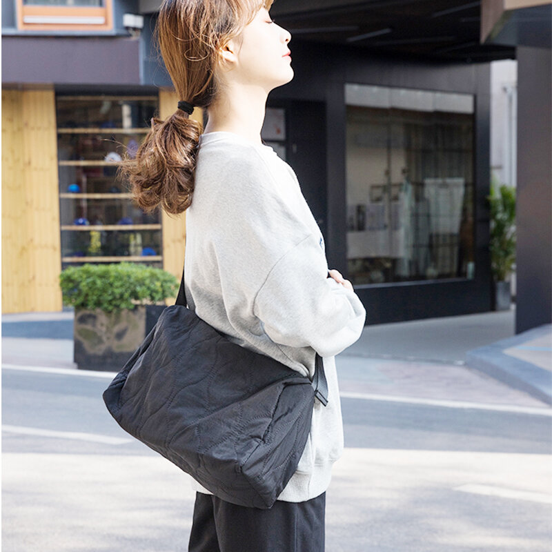 Moda inverno algodão para baixo crossbody travesseiro saco para as mulheres grande capacidade folha padrão sacos de ombro bolsas casuais e bolsas