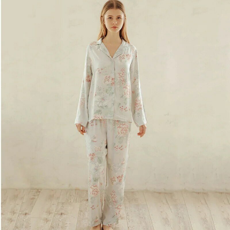 Verano homenaje Flor de satén Pijama estampado adorables largo de manga larga ropa de dormir camisetas de mujeres giro-abajo Collar de pijamas ropa de casa