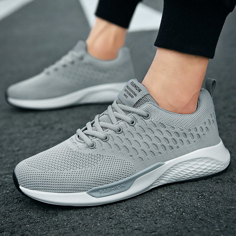 Men Running Shoes 2021 Breathable Mesh Light Non-slip Casual Sport Shoes Mens Sneakers Comfortable Walk Outdoor Sneakers