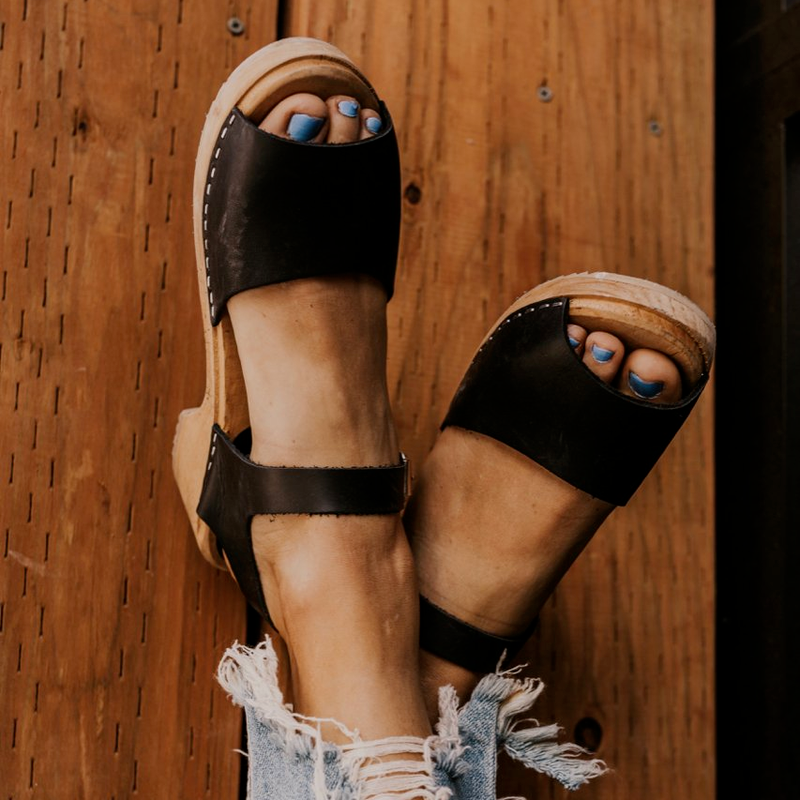 Sandálias femininas costuradas salto alto cor sólida pu fivela simples dedo aberto todos os tipos sandálias para o verão 1kb072