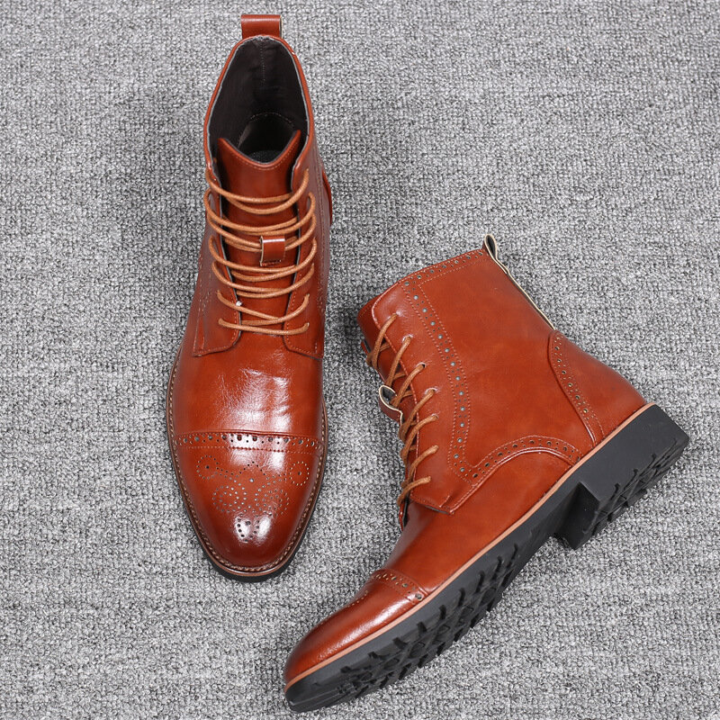 الرجال الأحذية الجلدية جديد ريترو أشار تو عالية أعلى أحذية من الجلد 2021 الخريف الشتاء حذاء من الجلد الرجال مارتن الجوارب حجم كبير 48