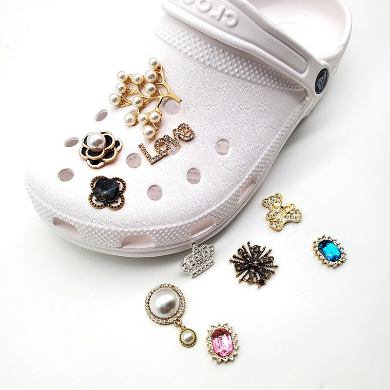 Serie de joyería de PVC para mujer, dijes de zapatos, corona de diamantes, accesorios para zapatos, hebilla de cocodrilo, regalos de x-mas, jibz, 1 ud.