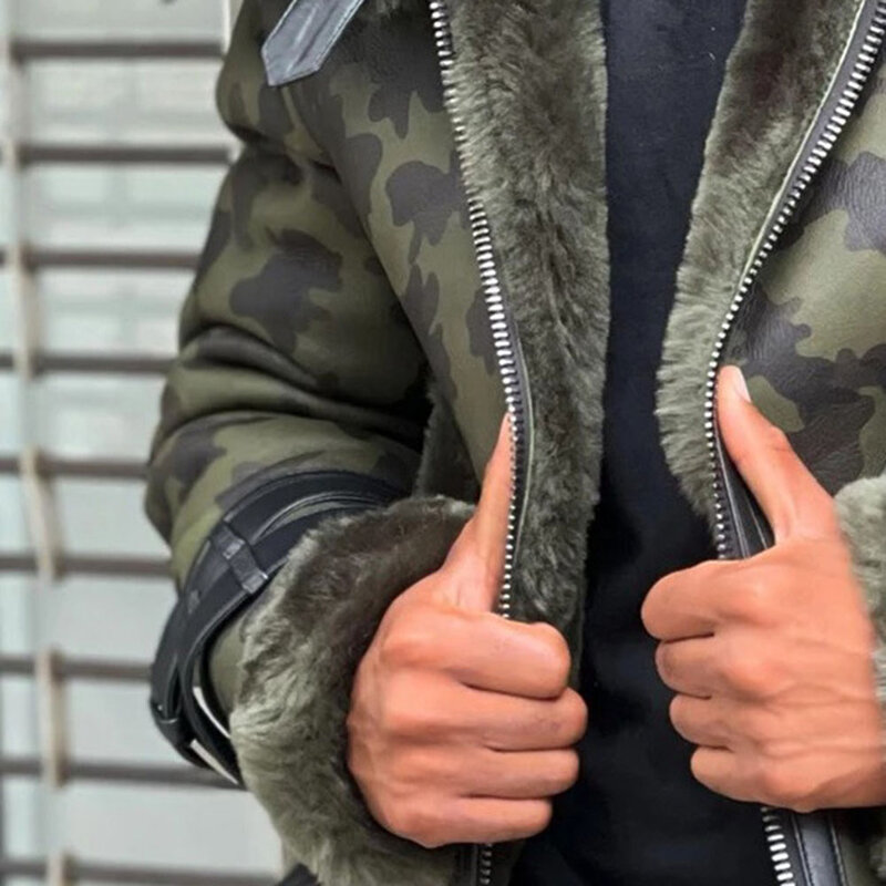2021 neue Leder Jacke Mode Herren Camouflage Pelz Kragen Zipper Langarm Plus Samt Verdicken Warme Mode Leder Jacke