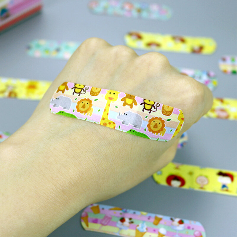100Pcs Cartoon Band-Aids Waterdicht Ademend Kussen Pleister Wond Hemostase Sticker Band Ehbo Lijm Bandage
