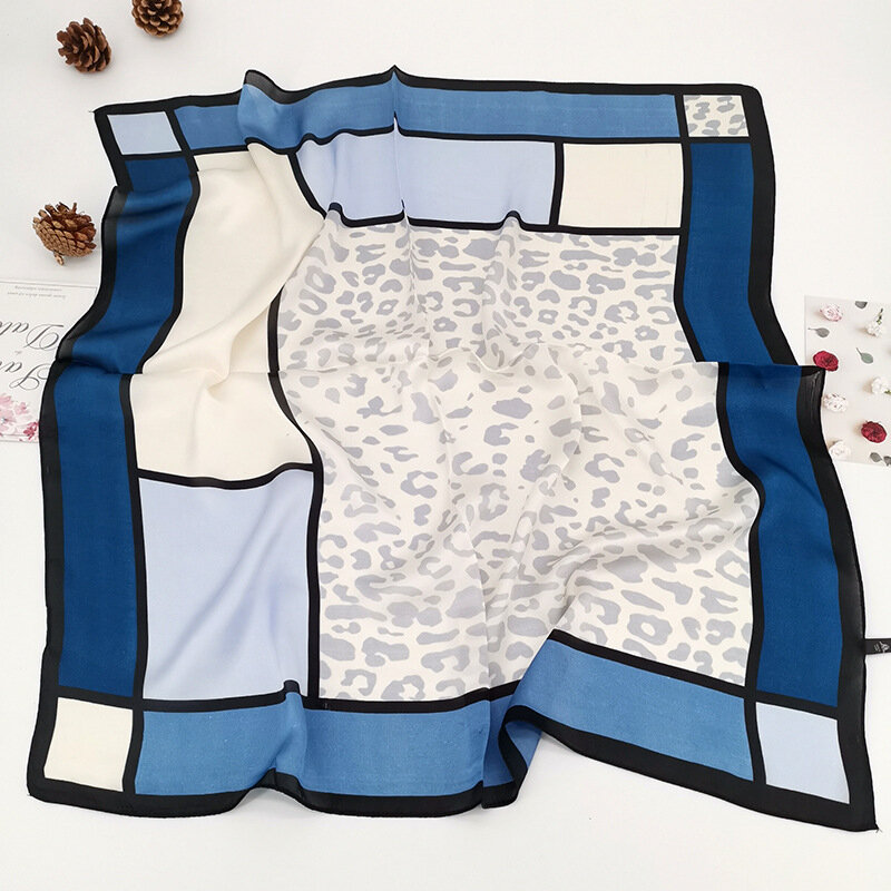 Bufanda de seda con estampado de leopardo para mujer, pañuelo cuadrado elegante para primavera y verano, foulard femenino de 70x70cm, 2020