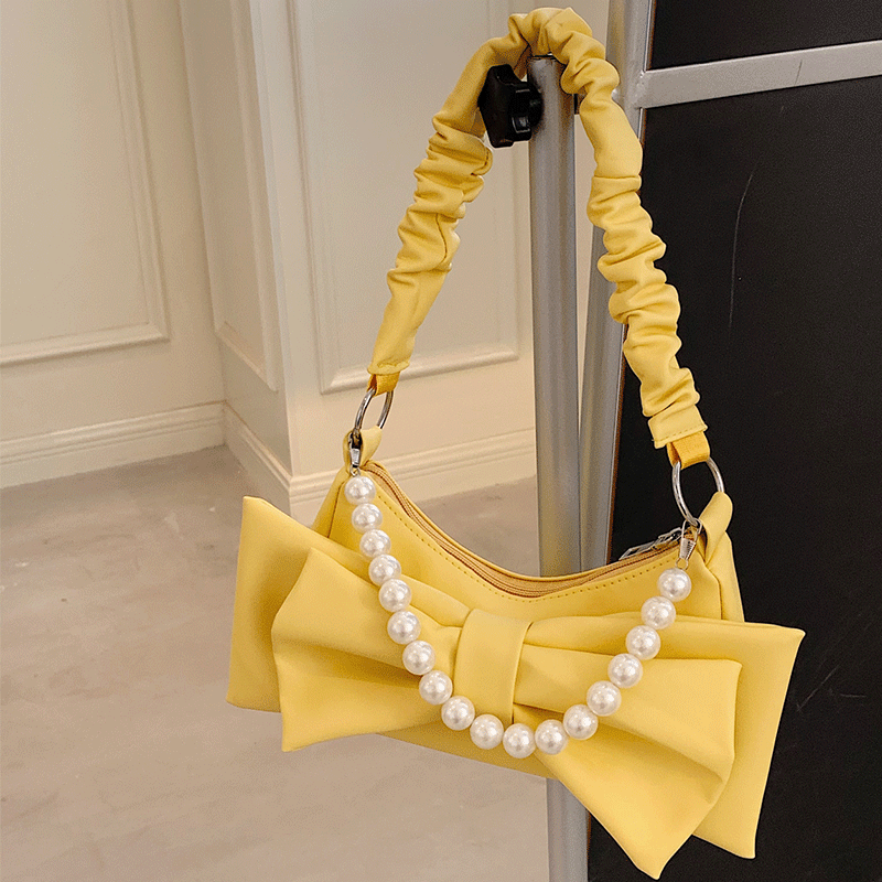Bolso cruzado sencillo de diseñador para mujer, bandolera de cuero suave con cadena de perlas y lazo, novedad