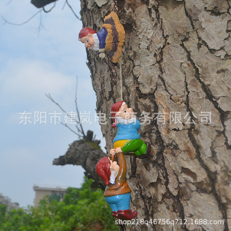 Resin Garden Climbing Dwarf Doll Gnome Sculpture Resin Crafts Figurine Home Ornaments Landscape Figurine Art Miniature Decor