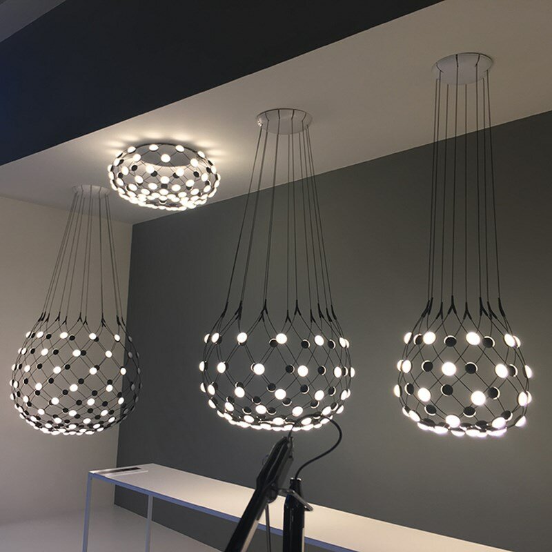 Postmodernen LED Anhänger Licht Villa Wohnzimmer Treppen Suspension Kleidung Hotel Kreative Design Schwarz Schach Leuchten