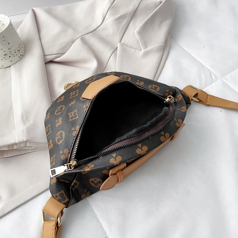 Jednokolorowy łańcuszek małe pakiety Fanny dla kobiet 2020 projektant mody talii pakiety kobiece torby na telefon panie torba na klatkę piersiową