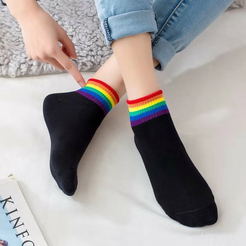 Moda meias de algodão arco-íris listras presente de natal clássico quente casual maré harajuku engraçado bonito pop coreano meias para mulher
