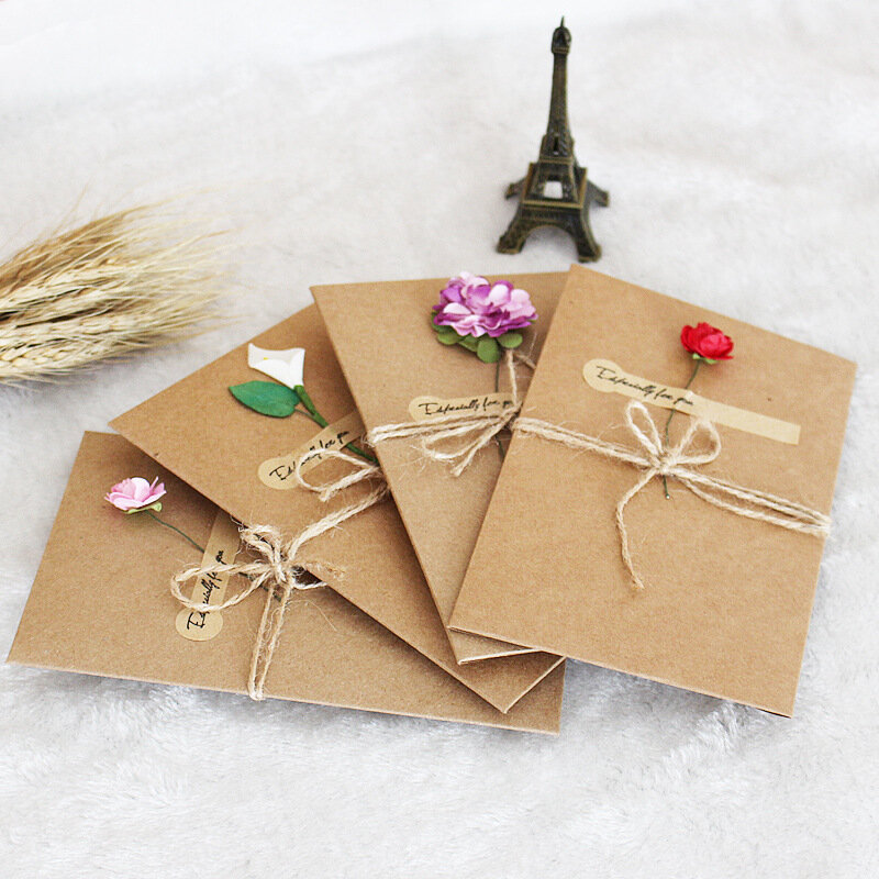 5Pcs Mini ซองจดหมาย Vintage DIY กระดาษคราฟท์บัตรอวยพรแฟชั่น Handmade แห้งดอกไม้งานแต่งงานของขวัญซองจดหมาย