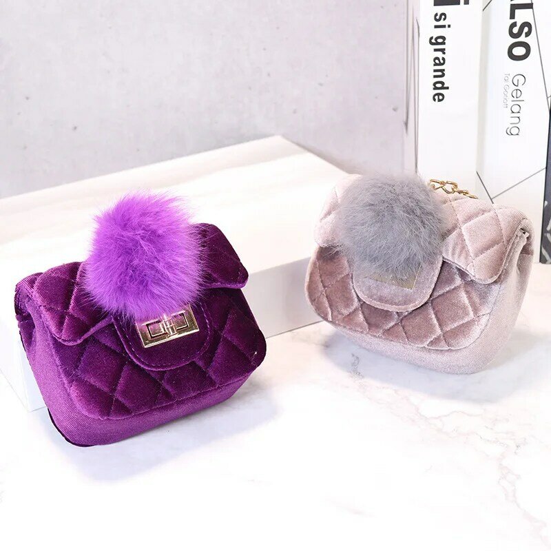 2020 Limited New Arrival Children's Bag Small Autumn And Winter 2021new Girls' Hair Ball Messenger
