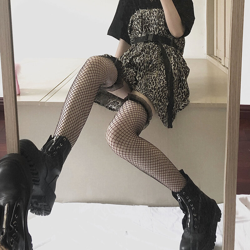 Lolita Ống Dài Trắng Ren Nữ Fishnet Trên Đầu Gối Cao Ống Đùi MiddleTube Bắp Chân Vớ Mỏng Phần Sinh Viên Phong Cách Punk